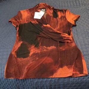 NWT DKNY BLACK & BURGUNDY WRAP TOP